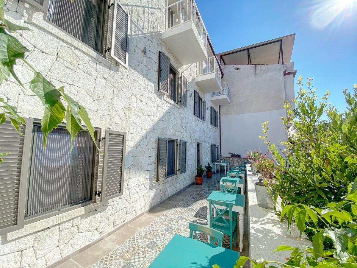 Tasada Bozcaada Hotel Exterior photo